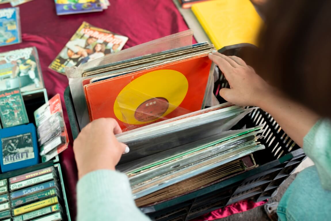 ukebox met diverse muziek genres voor feesten bij De Platenkast