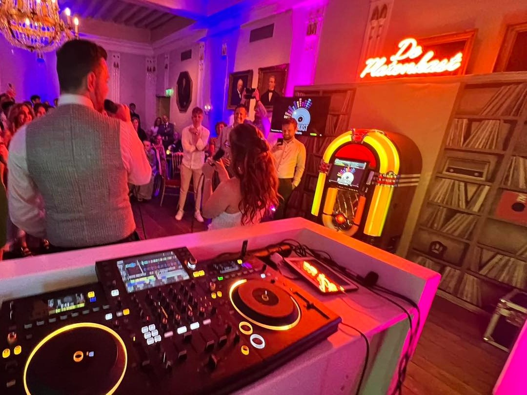 ukebox huren voor een huwelijksfeest bij De Platenkast